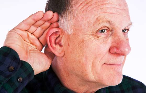 Мужчины слышат хуже чем женщины