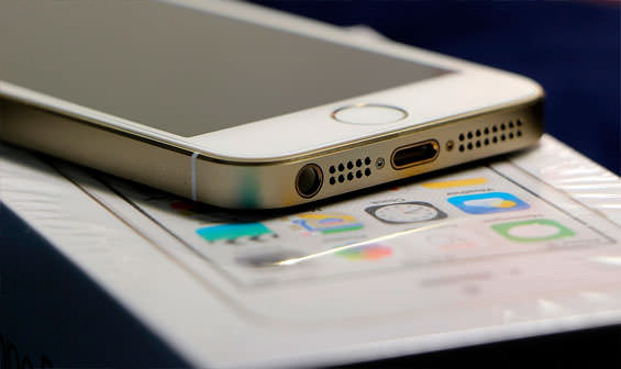 Высокая стоимость IPhone
