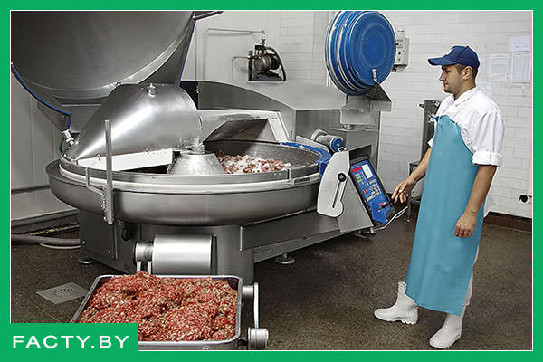 Работник на мясокомбинате