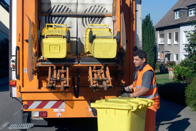 Уборка мусора в Германии