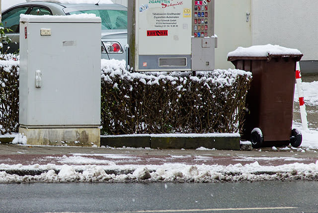 Коричневые бачки для биомусора