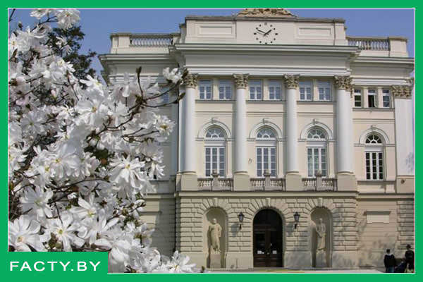  Варшавский государственный университет (Имперский) в Польше