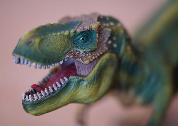 Самка Тиранозавра